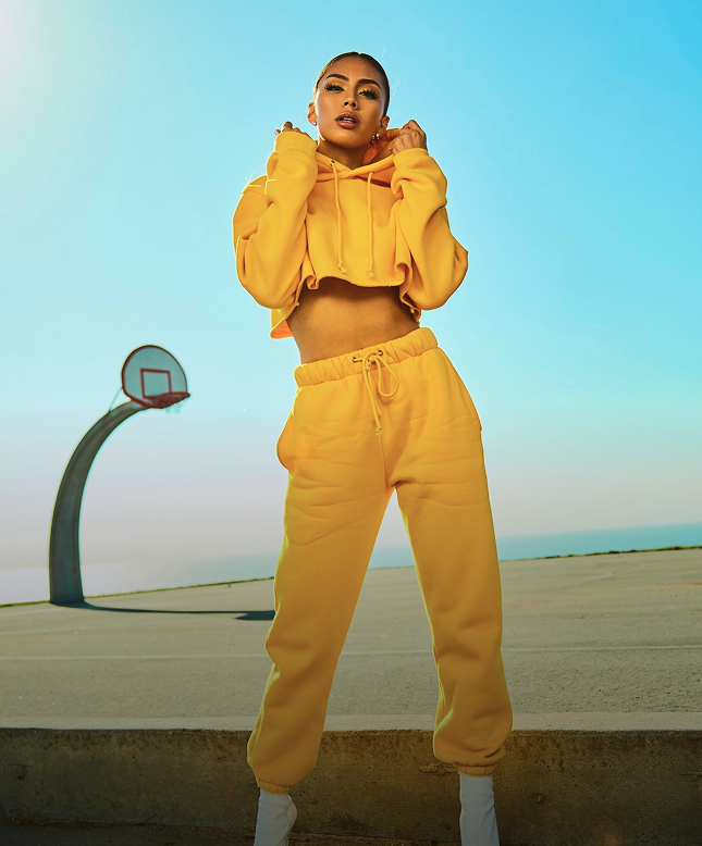 여성 트레이닝 셋업 